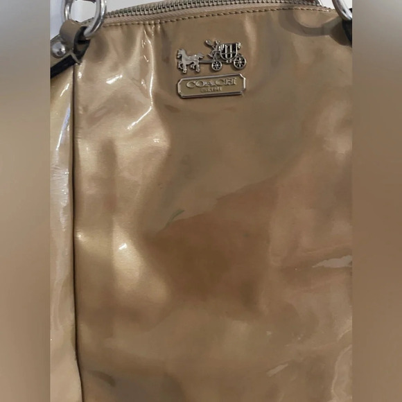 Coach Madison Lindsey Patent Leather Satchel - Picture 3 of 8